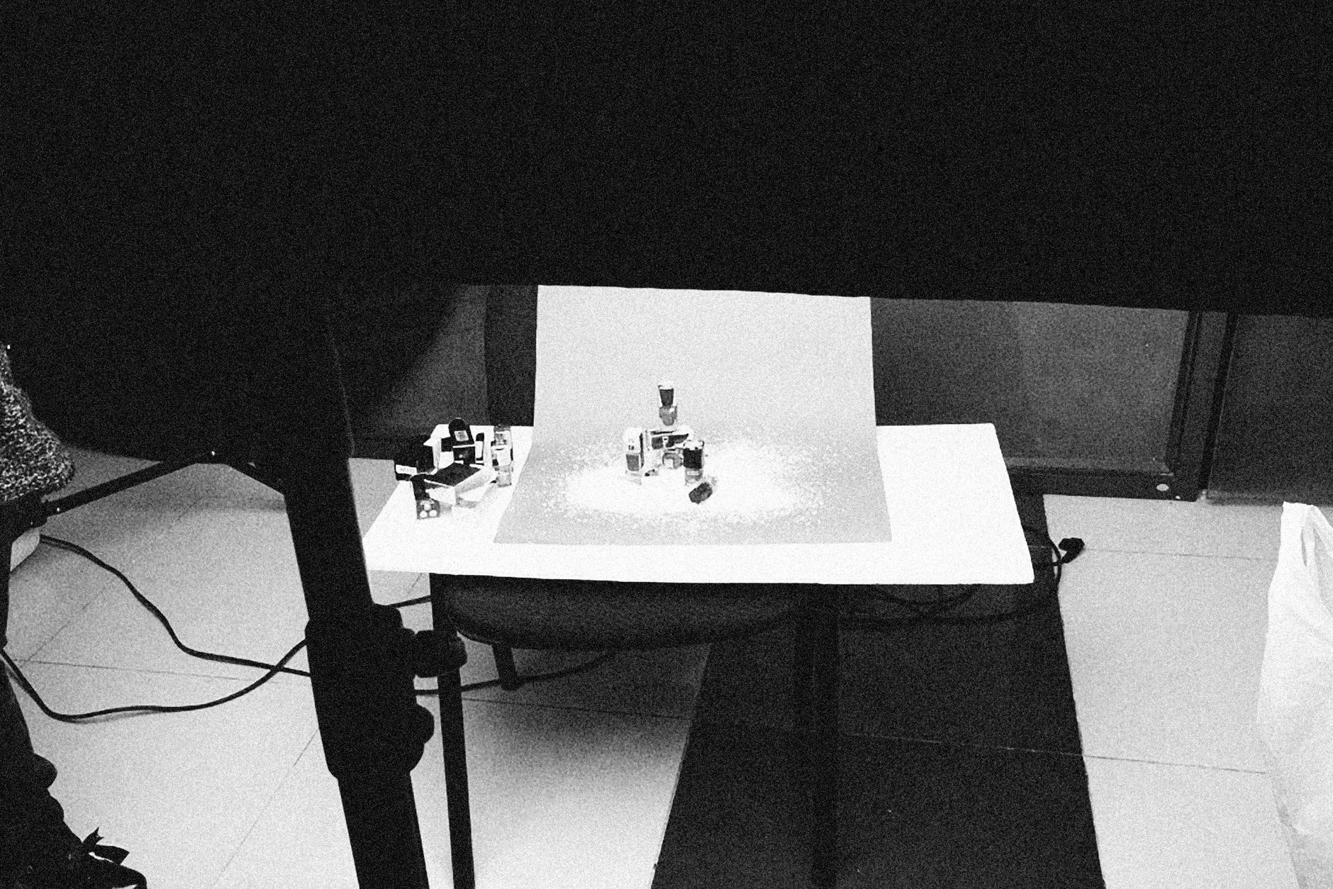 AI Ürün Fotoğrafı & Arka Plan Düzenleme Aracı