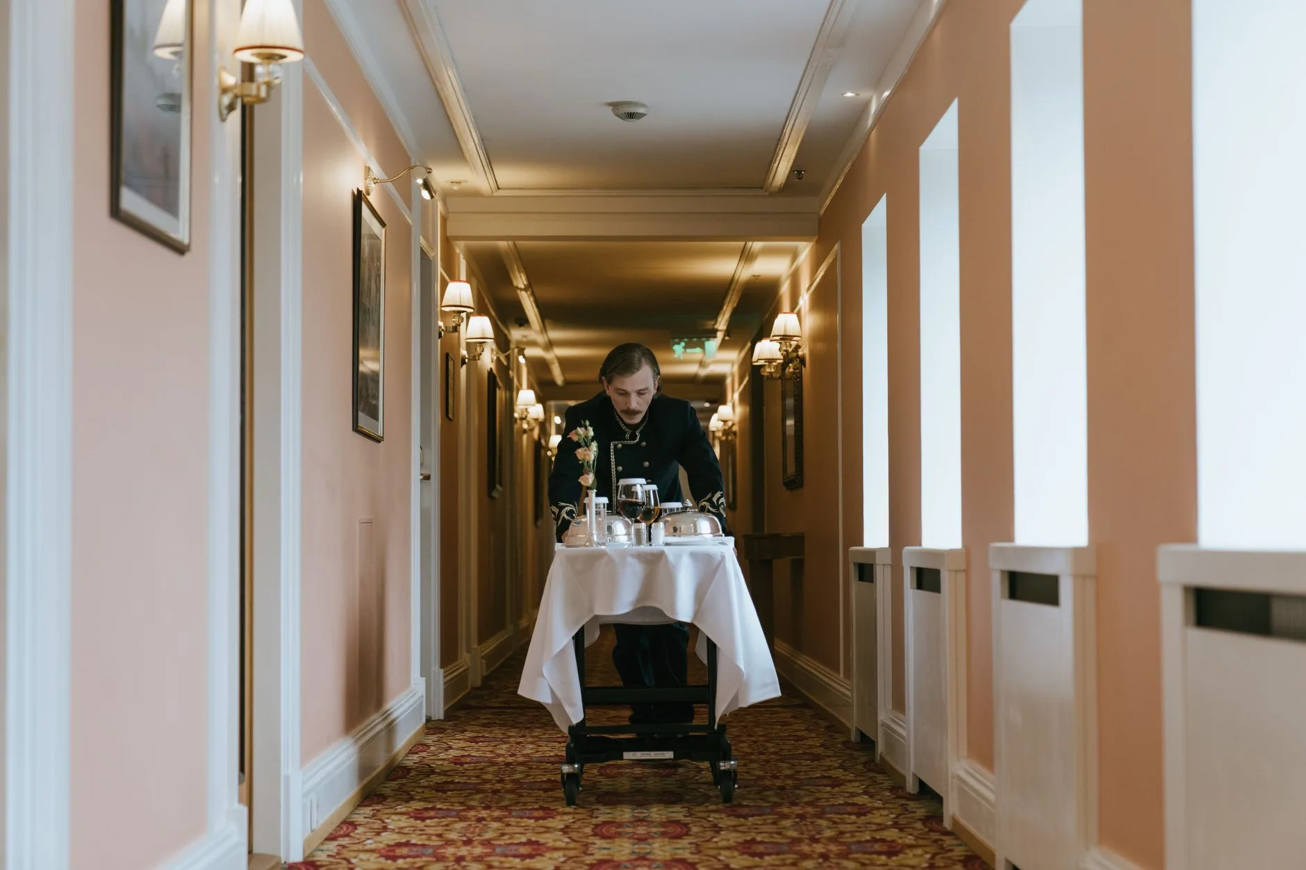 Otel Restoranı & Oda Servisi Sipariş Sistemi