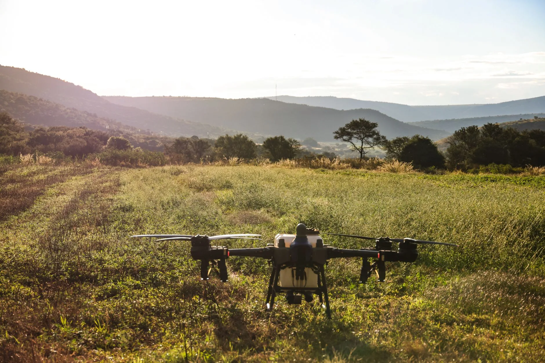 Drone & Uydu ile Tarla İzleme Entegrasyonu